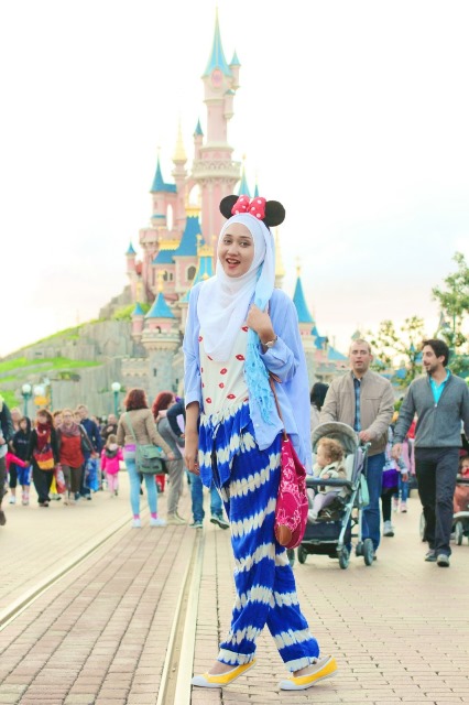 dian-pelangi-disney-land-011111111111