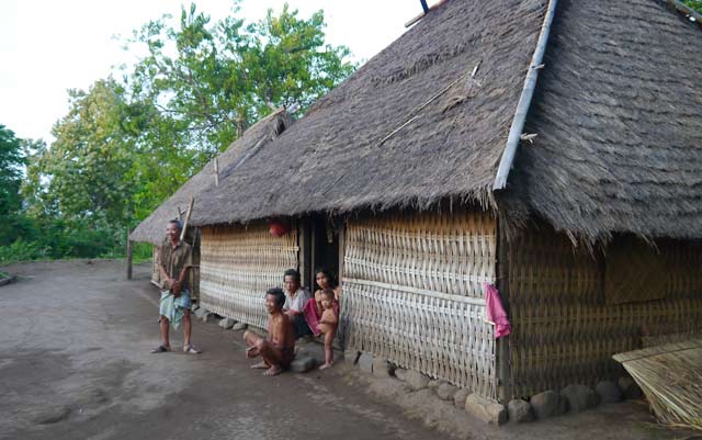 desa tradisional lombok