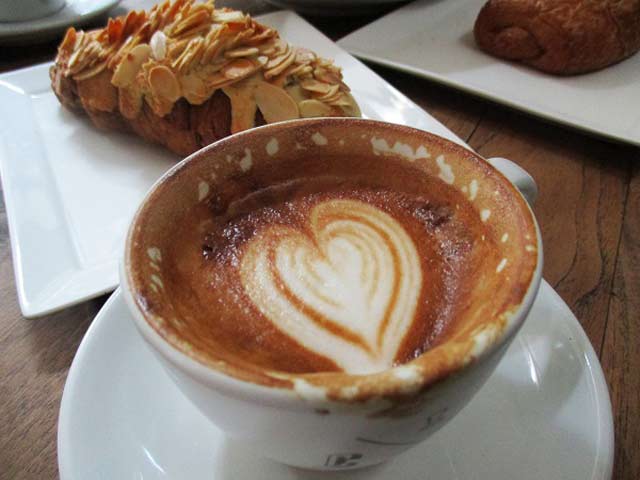 tempat menikmati kopi paling romantis