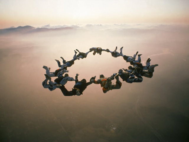 skydiving di indonesia