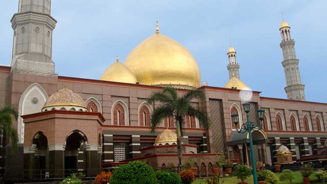 masjid terindah di indonesia