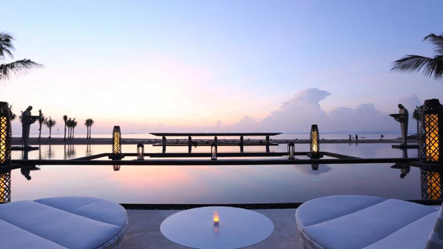 7 Kolam Renang Hotel Bali Pemandangan Luar Biasa Gambar