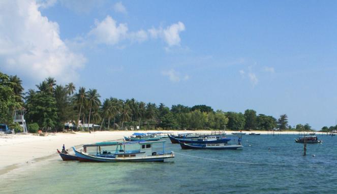 Pantai di Belitung