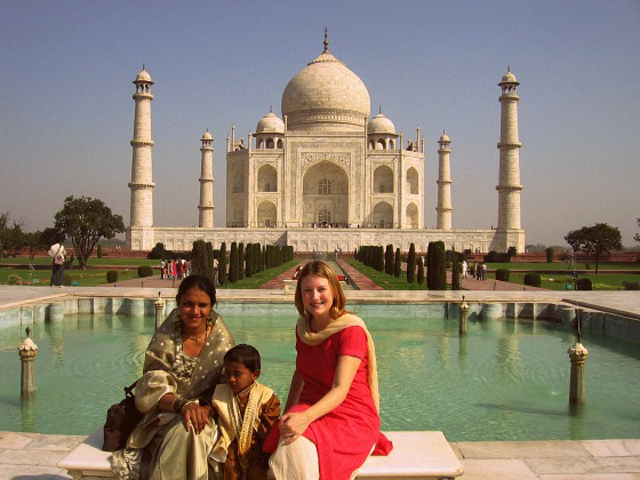 traveling ke India