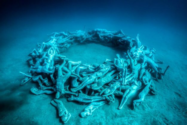 patung5 museum bawah air