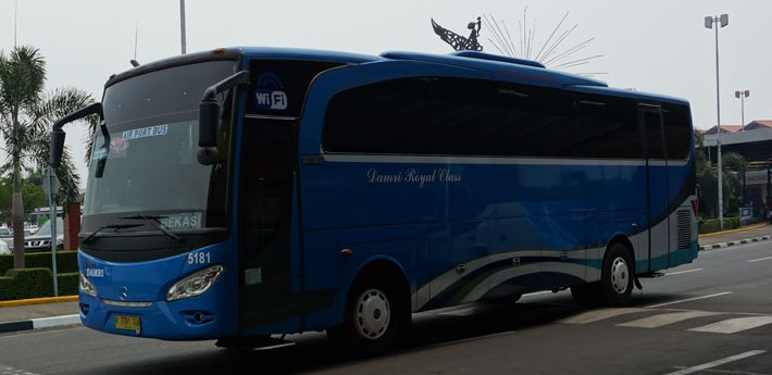 transportasi menuju bandara soekarno hatta