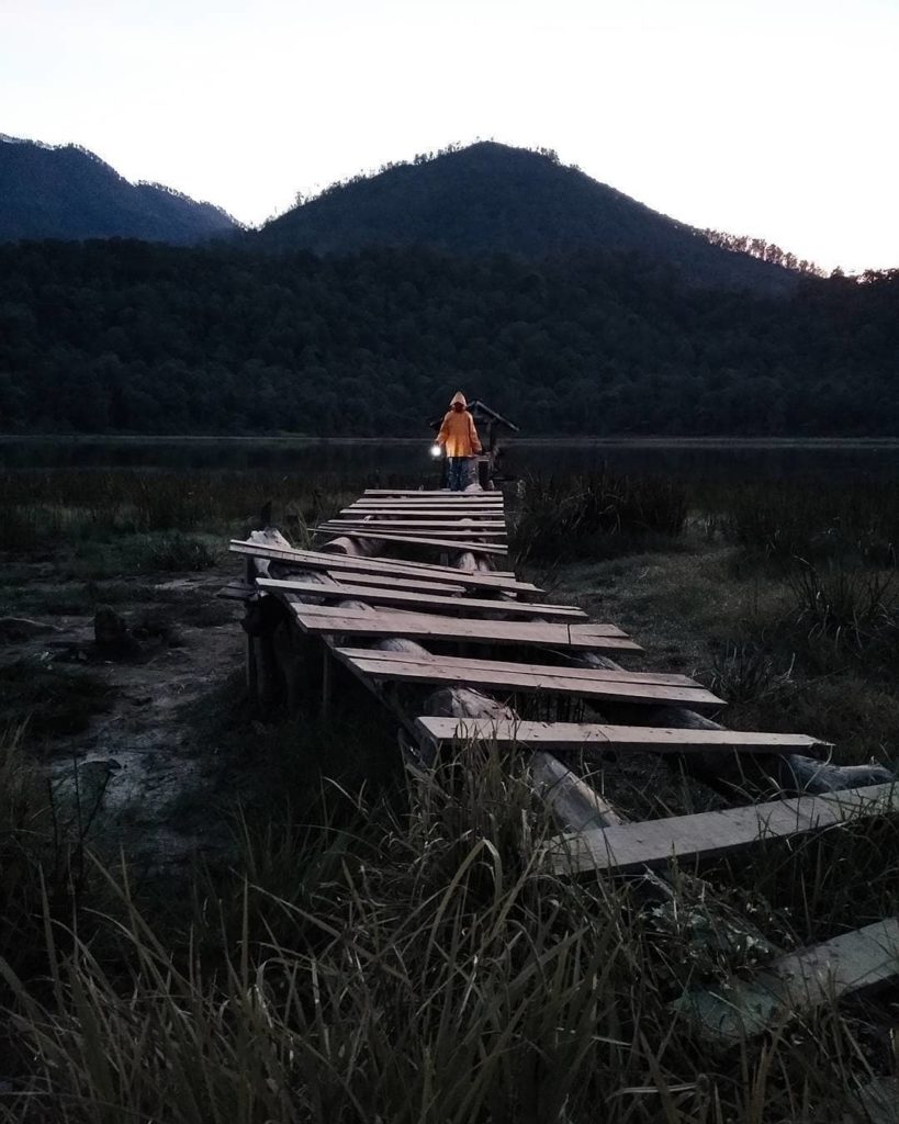 Musik Dangdut yang Menyesatkan di Jalur Baderan Pendakian Argopuro