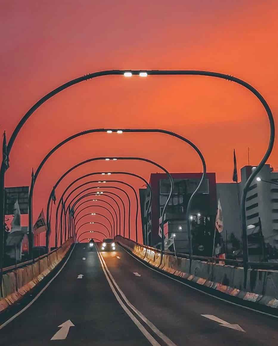 Jembatan Pelangi Antapani