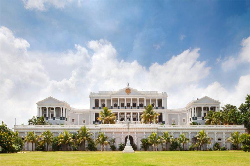 Falakhuma Palace, Hyderabad 