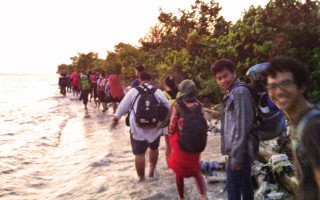 trekking-pulau-tunda