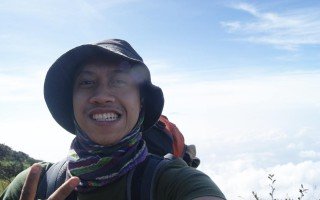 mendaki-seorang-diri