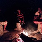 008-Kebersamaan-di-Depan-Api-Unggun.-Foto-oleh-Dea-Sihotang