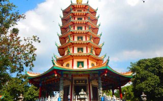 pagoda-avalokitesvara