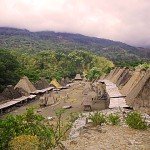 Kampung-Bena,-peninggalan-Megalithikum-di-Kaki-Gunung-Inerie,-Bajawa