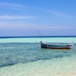 Ketenangan-Perairan-Karimunajwa-oleh-Erin-Ariane