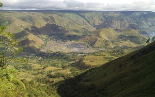 trekking pusuk buhit