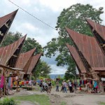 Rumah adat suku batak Bolon