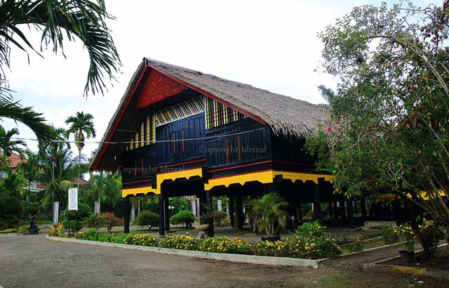 Perjalanan ke Museum Rumah Cut Nyak Dhien Saat Sejarah 
