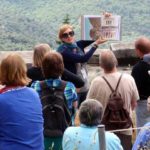 pekerjaan-traveler-3