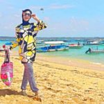 rekomendasi fashion yang cocok untuk ke pantai