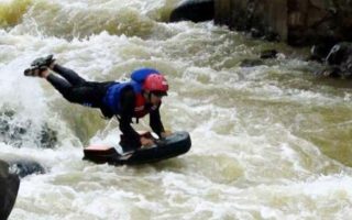 riverboarding garut