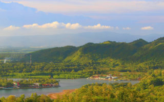 pantai ayah kebumen