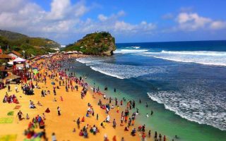 liburan long weekend