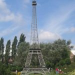 menara eiffel di jogja