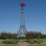 menara eiffel di jogja