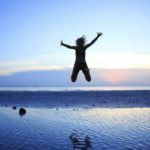 beda open trip dan biro perjalanan