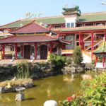 vihara bagikan takjil gratis