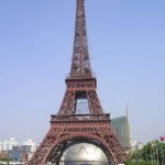 menara eiffel di jogja