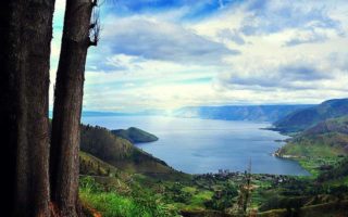 destinasi wow di indonesia