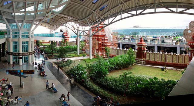 bandara termewahdi indonesia