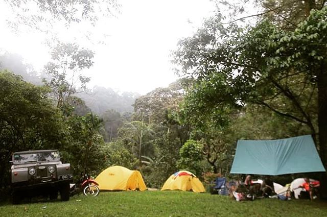 Wisata Alam Camping Keluarga Jawa Barat