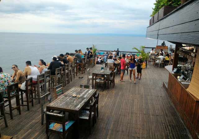 10 Tempat  Nongkrong  di Bali yang Bikin Gagal Move On