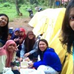 cewek camping