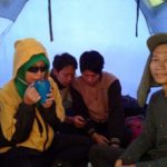 hal yang dilakukan saat di tenda