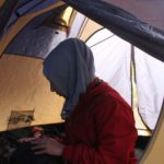 hal yang dilakukan saat di tenda