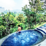 hotel dengan jacuzzi