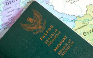 cara antre paspor via whatsapp