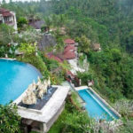 hotel dengan jacuzzi