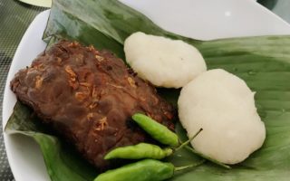 Jadah Tempe Mbah Carik
