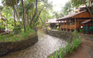 pondok makan pelem golek