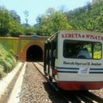 kereta wisata
