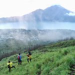 gunung dibawah 2500mdpl