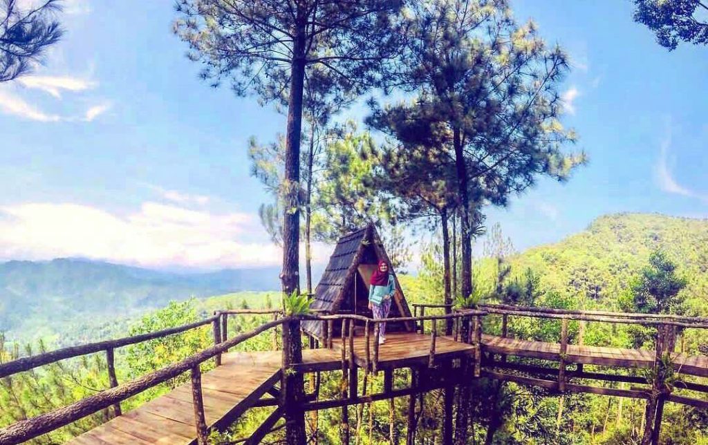 Wisata Alam Pabangbon Bogor