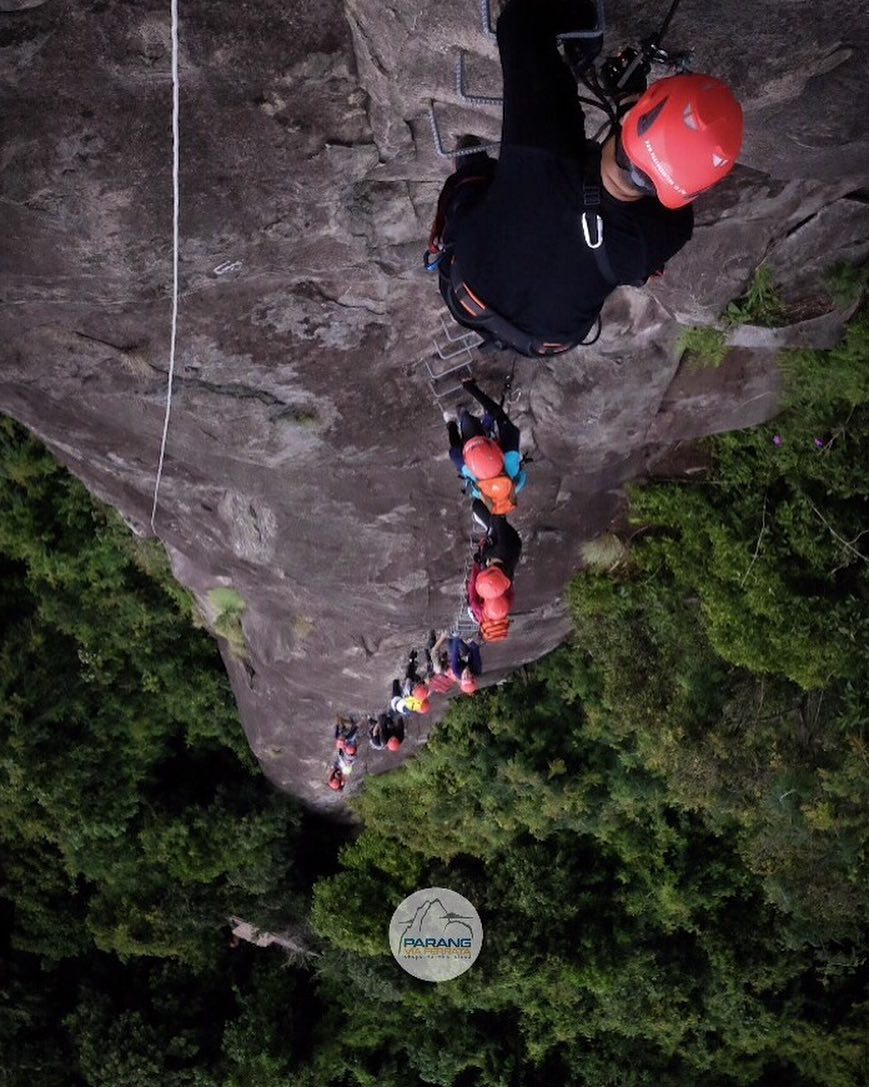 tempat wisata di purwakarta yang lagi hits