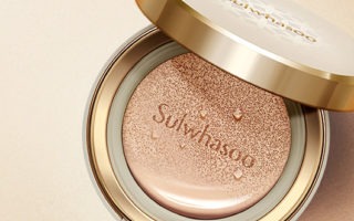 pilihan warna Perfecting Cushion EX .