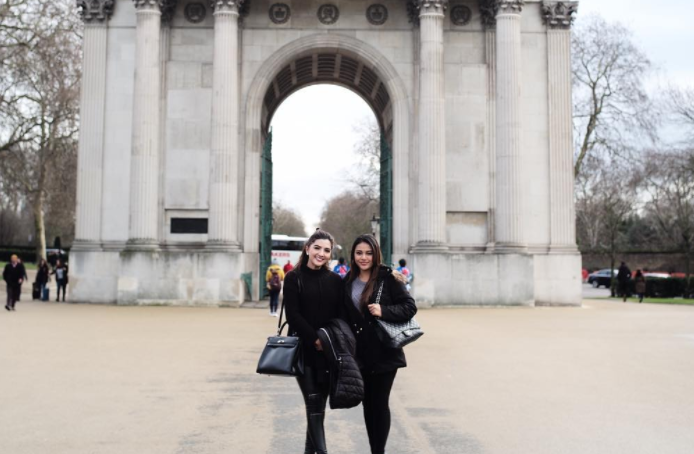 Ashanty dan Aurel Liburan di London, Mirip Adik dan Kakak!